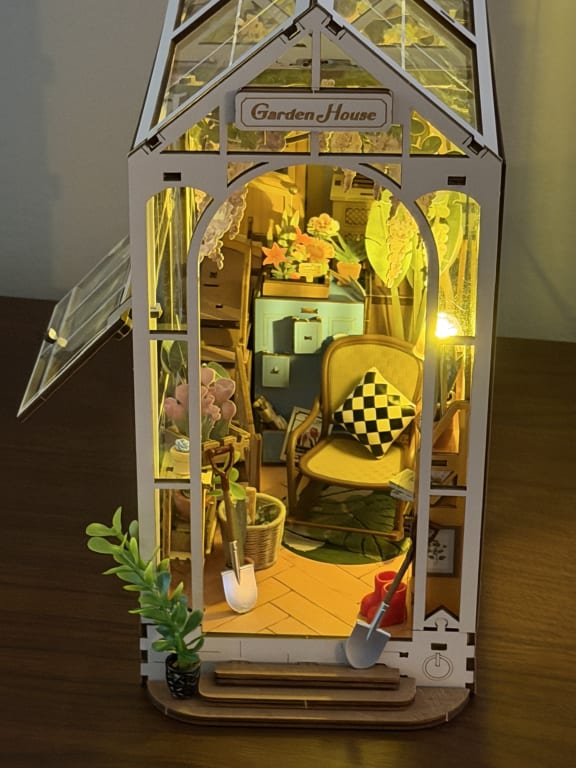Miniature Storybook Building Kit - gallery image 4