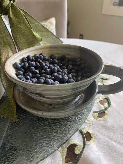 Handmade Stoneware Berry Rinsing Bowl - gallery image 4